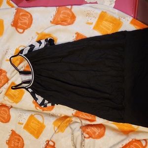 Lululemon top black built in bra 2